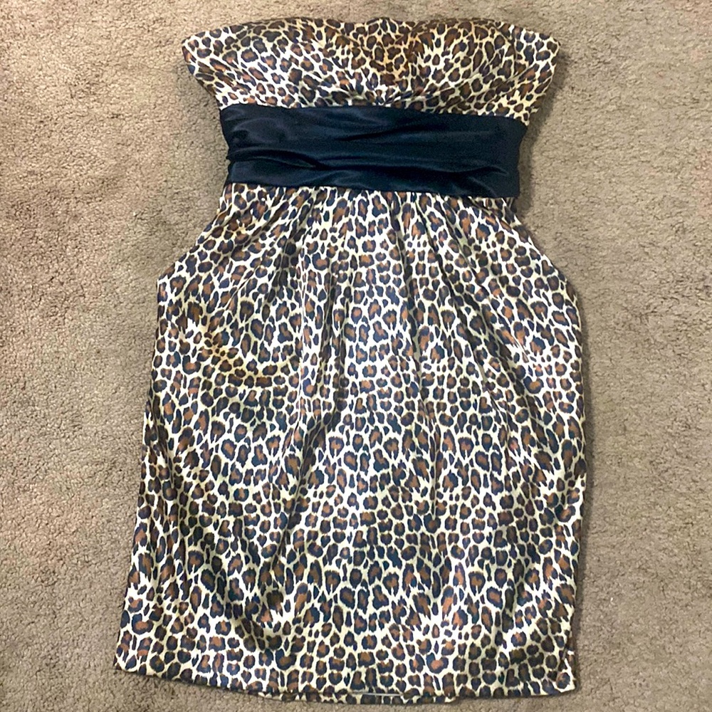 JUMP Apparel womens satin leopard print sleeveless dress Sz 10